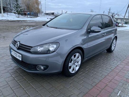 Volkswagen Golf                            2008г. в рассрочку