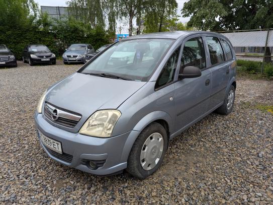 Opel Meriva                          2008г. в рассрочку