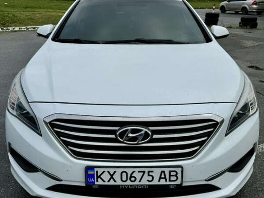 Hyundai Sonata
                          2015г. в рассрочку