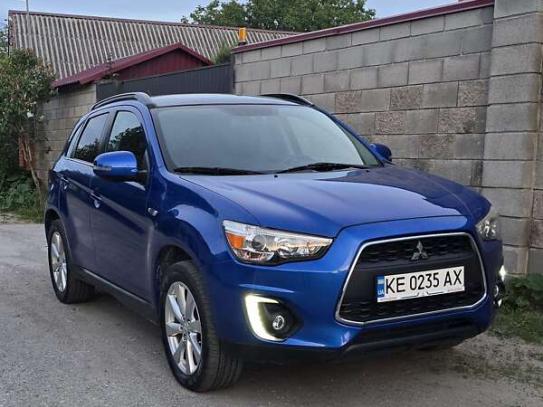 Mitsubishi Outlander sport                 2015г. в рассрочку