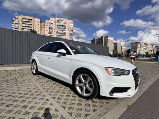 Audi A3                              2014г. в рассрочку