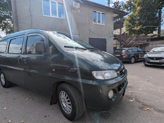 Hyundai H 200 1999г. в рассрочку