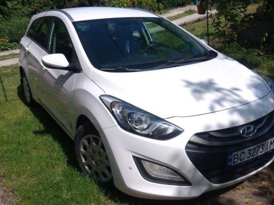Hyundai I30                             2014г. в рассрочку