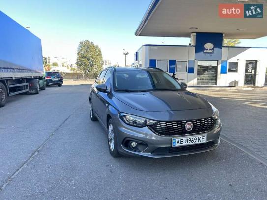 Fiat Tipo 2017г. в рассрочку