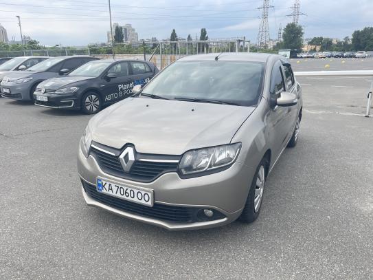 Renault Logan
                           2015г. в рассрочку