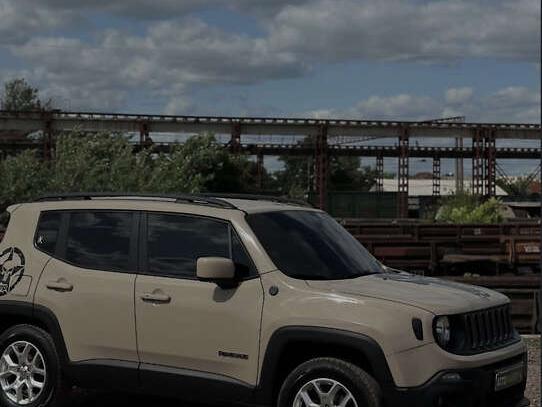 Jeep Renegade 2016р. у розстрочку