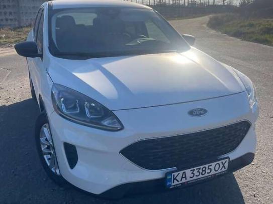 Ford Escape
                          2022г. в рассрочку