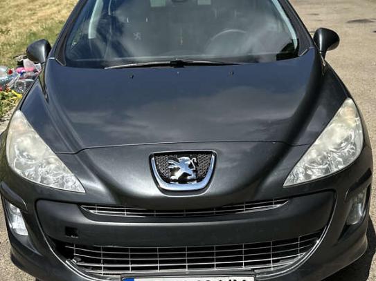 Peugeot 308
                             2008г. в рассрочку