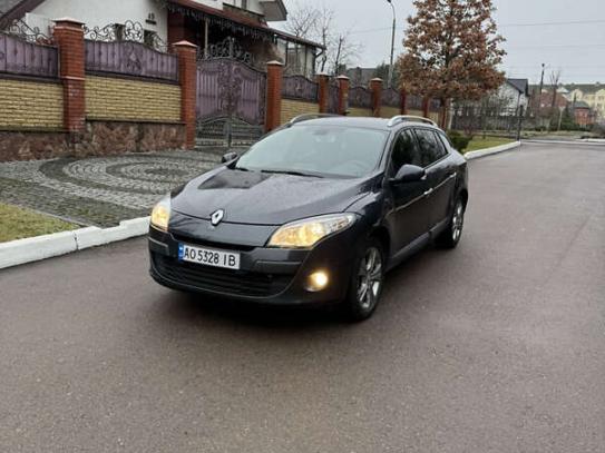 Renault Megane                          2009г. в рассрочку