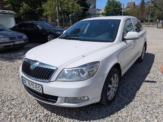 Skoda Octavia                         2011г. в рассрочку