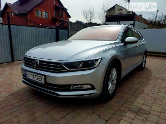 Volkswagen Passat 2017р. у розстрочку