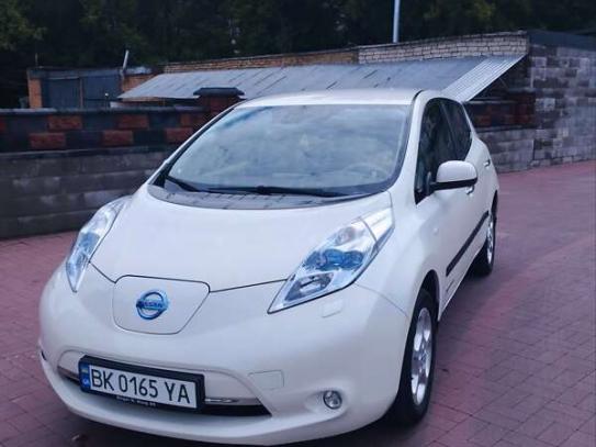 Nissan Leaf
                            2012г. в рассрочку