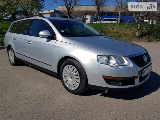 Volkswagen Passat                          2010г. в рассрочку