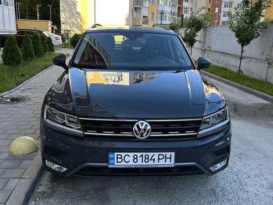 Volkswagen Tiguan
                          2016г. в рассрочку