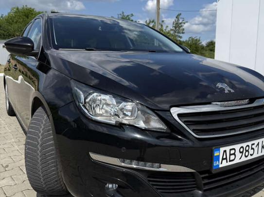 Peugeot 308
                             2015г. в рассрочку