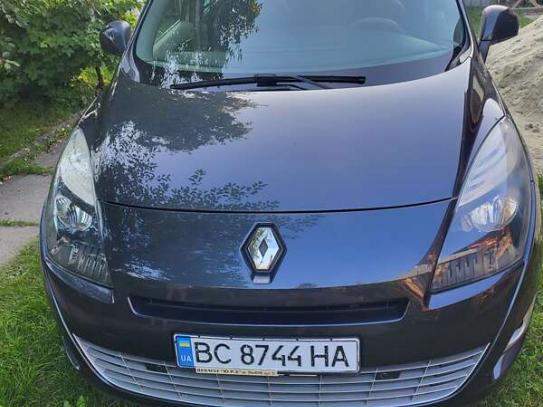 Renault Grand scenic 2011 in Raten