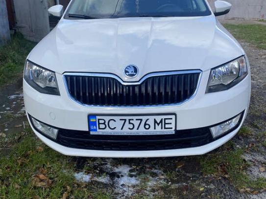 Skoda Octavia                         2016г. в рассрочку