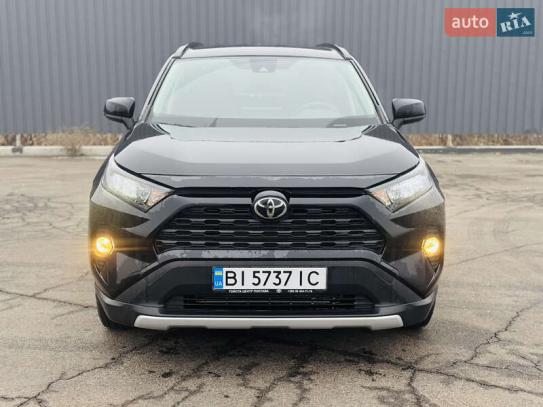 Toyota Rav4 2018р. у розстрочку