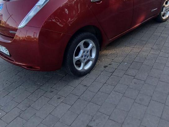 Nissan Leaf 2019р. у розстрочку