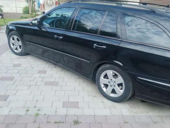 Mercedes-benz E-class                         2008г. в рассрочку