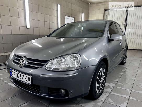 Volkswagen Golf 2007р. у розстрочку