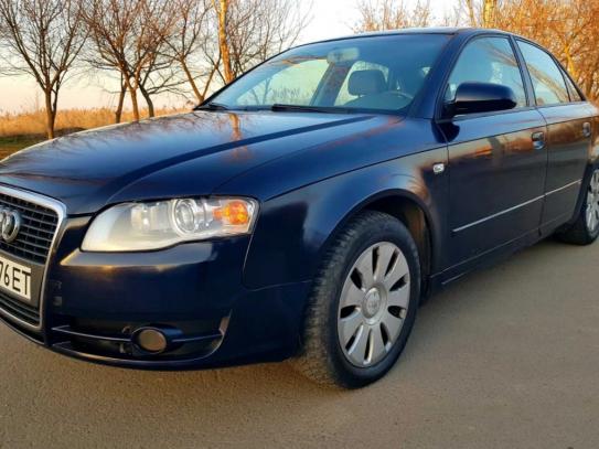 Audi A4
                              2005г. в рассрочку