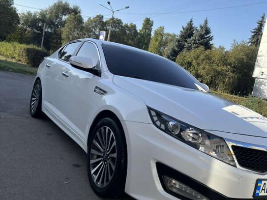 Kia K5 2010р. у розстрочку