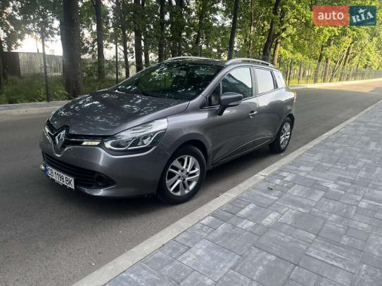 Renault Clio                            2013г. в рассрочку