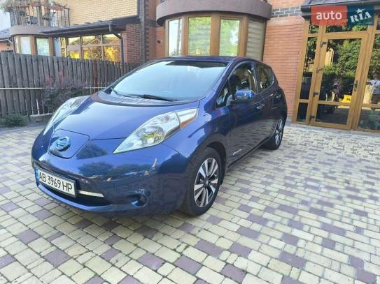 Nissan Leaf
                            2016г. в рассрочку