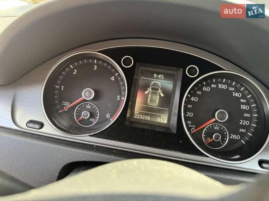 Volkswagen Passat 2014р. у розстрочку