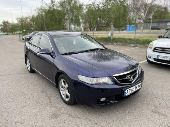 Honda Accord                          2004г. в рассрочку