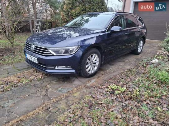 Volkswagen Passat                          2015г. в рассрочку