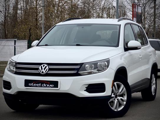 Volkswagen Tiguan                          2014г. в рассрочку