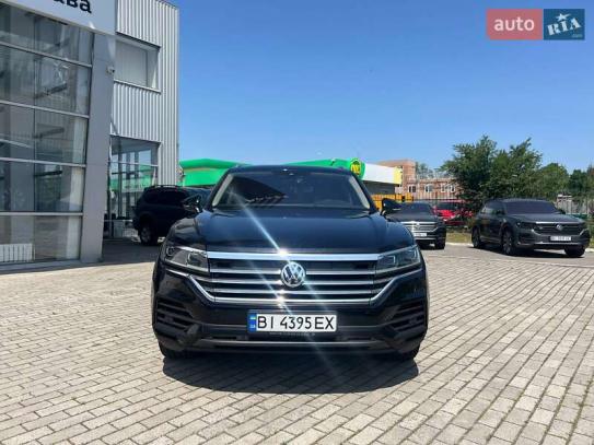 Volkswagen Touareg                         2019г. в рассрочку