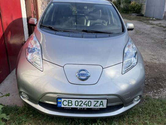 Nissan Leaf 2015р. у розстрочку