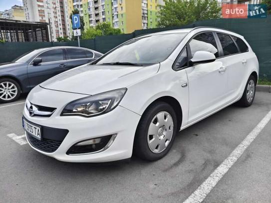 Opel Astra 2012 in Raten
