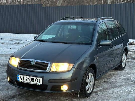 Skoda Fabia
                           2005г. в рассрочку