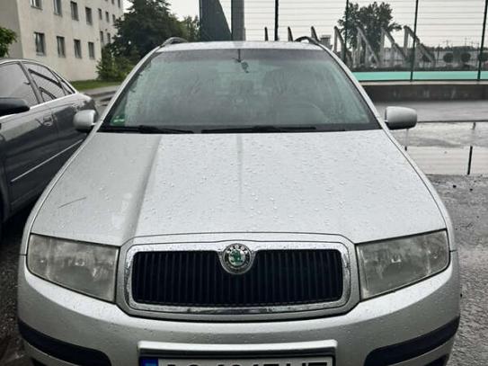 Skoda Fabia
                           2005г. в рассрочку