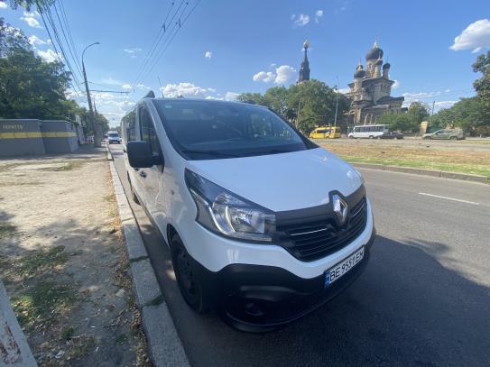 Renault Trafic 2016г. в рассрочку