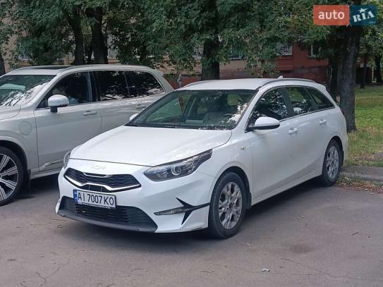 Kia Ceed
                            2023г. в рассрочку