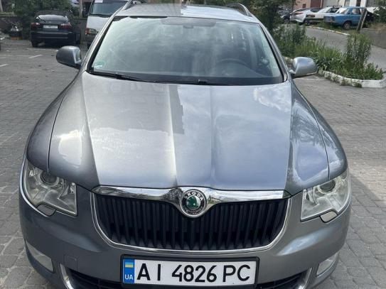 Skoda Superb 2013р. у розстрочку