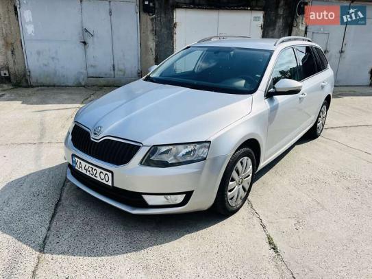 Skoda Octavia                         2016г. в рассрочку
