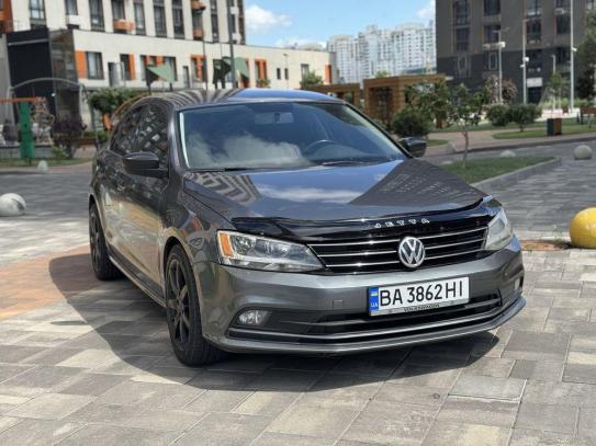 Volkswagen Jetta                           2015г. в рассрочку