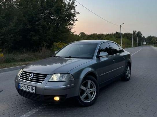 Volkswagen Passat 2004г. в рассрочку