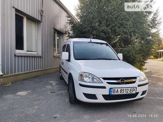 Opel Combo 2007г. в рассрочку