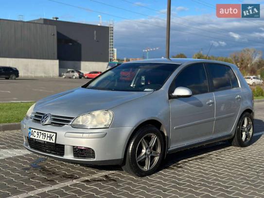Volkswagen Golf                            2008г. в рассрочку