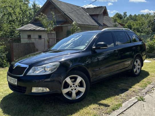 Skoda Octavia 2011г. в рассрочку