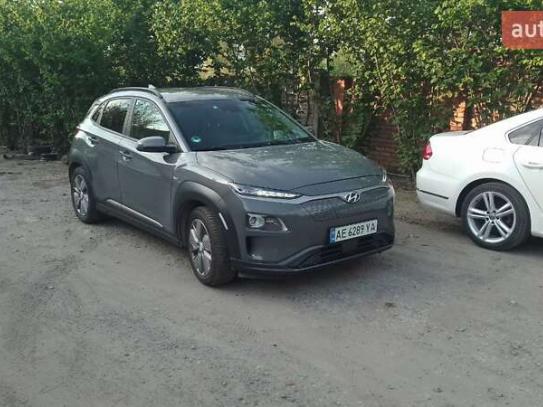 Hyundai Kona                            2019г. в рассрочку