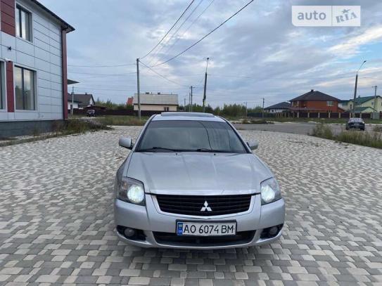 Mitsubishi Galant 2009р. у розстрочку