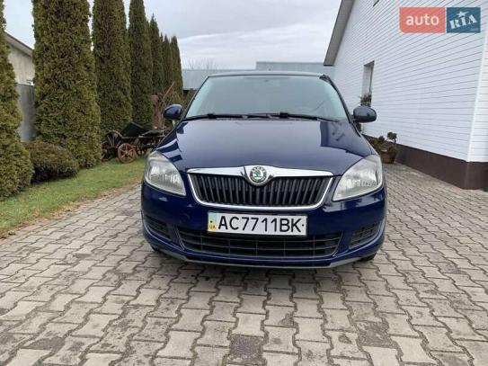 Skoda Fabia
                           2011г. в рассрочку